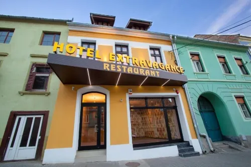 Extravagance Hotel - parking