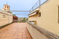 H-A Puerta de la Villa H-A別墅門口