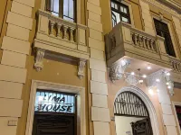 Lima House Hostel Hotels near Brena