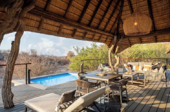 Tuningi Safari Lodge