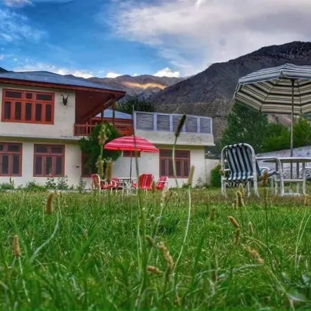 Chitral Guest House