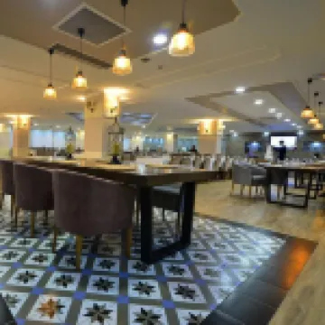 Hizel Hotel