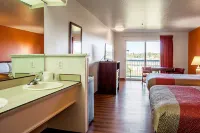 Motel 6 Newport, or