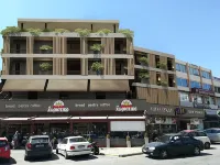 Azur Suites Hotels in Glyfada