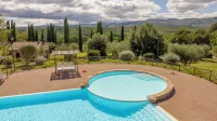 Poggiovalle Tenuta Italiana - Villas