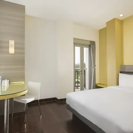 Amaris Hotel Bengkulu Отели в г. Бенгкулу