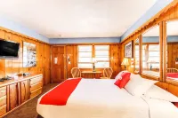 The Kern Lodge - balcony