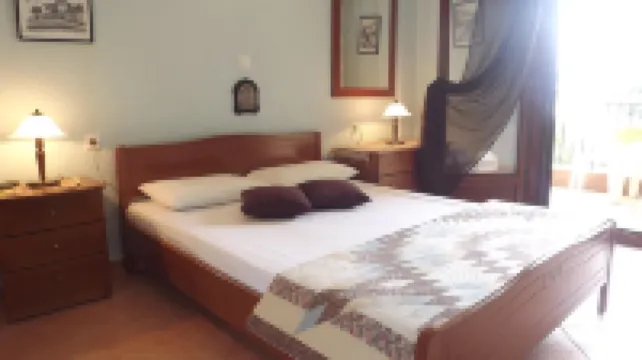 Pefka Studios & Apartments