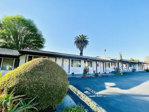 Casa Blanca Inn & Suites Hotels in Whittier