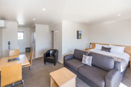 Taylors Motel Отели в г. Ашбертон