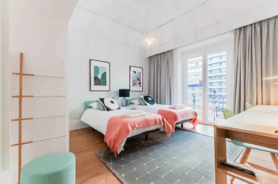 Nlc Rooms & Suites