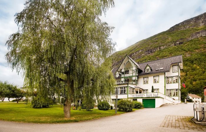 Hjelle Hotel