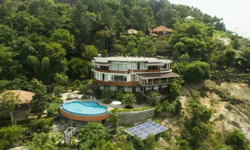 Mount Xanadu Resorts