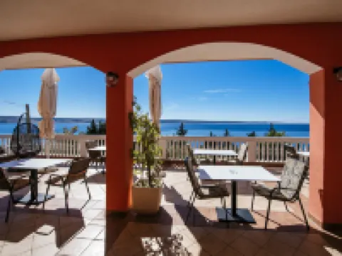 Apartments Amari Hotels in Starigrad