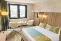 Mercure Angers Centre de Congrès فنادق في Saint-Sylvain-d'Anjou