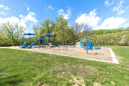 Coratel Inn & Suites by Jasper Mankato