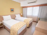 Portobello Ondina Praia Hotels near Lacerda Elevator