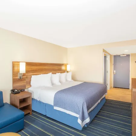 Days Inn & Suites by Wyndham Kearney