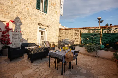 Apartments Gabrieri Отели рядом с достопримечательностью «Собор Вознесения Девы Марии»