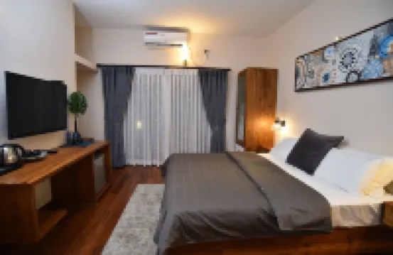 Aryana Hotel Hotels near British Way English Academy- Anuradhapura