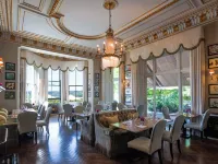 Beaverbrook - Pool