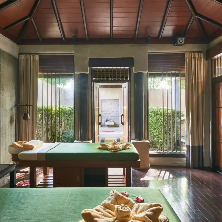 atta Lakeside Resort Suite