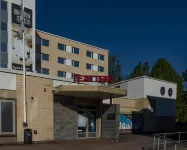 Teatterihotelli Riihimäki Hotels near Tokmanni Turenki