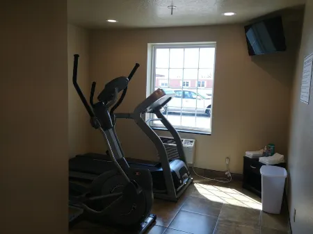 Boarders Inn & Suites by Cobblestone Hotels - Broken Bow