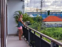 Full Moon Guest House