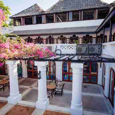 Serena Beach Resort & Spa Hotel Exterior