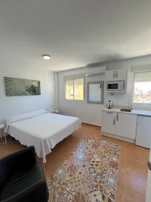 Hospedería Almundo by Alexandra Realty