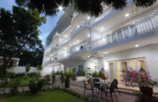 1521 Mactan Resort Hotels near J park Island Garden Lobby