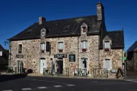 Auberge de la vallée de la Douve Hôtels à : Flottemanville