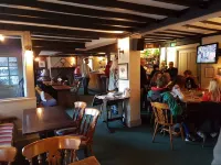 Ye Olde Red Lion Hotels in East Ilsley