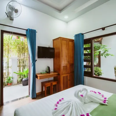 Tue Tam Garden Villa Các khách sạn gần Sơn Phong