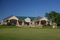 Swan Lake Resort Hotels in Center Township