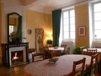 Maison Sainte Barbe Hotels in Autun