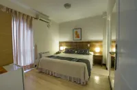Quinta & Suites Apart Hotel فنادق في Godoy Cruz
