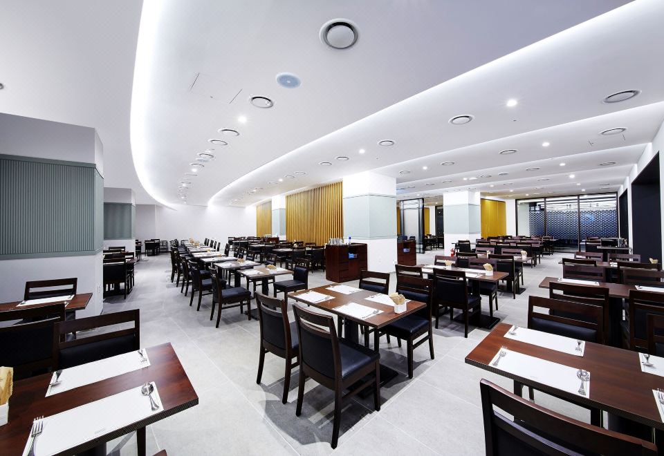 라마다호텔앤스위트 평창 외관