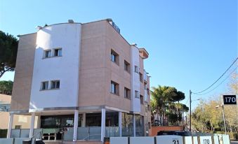 Hotel 170