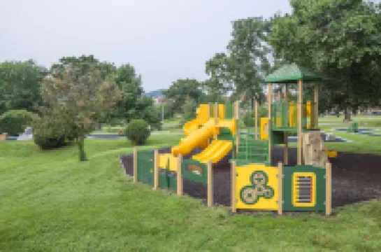 The Suites at Fall Creek