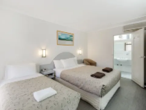 Alexander Motor Inn & Apartments Hotels in Essendon