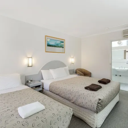 Alexander Motor Inn & Apartments