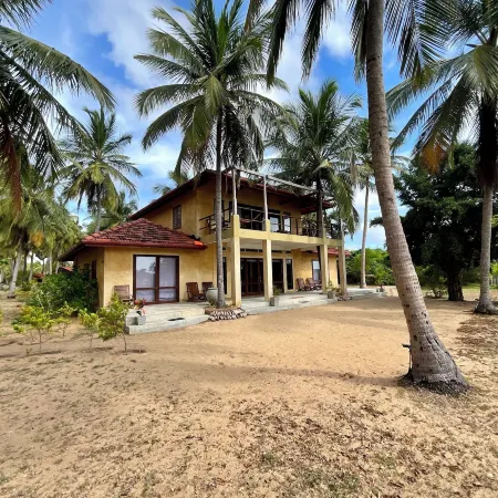 Kitelantis Hotel and Resort