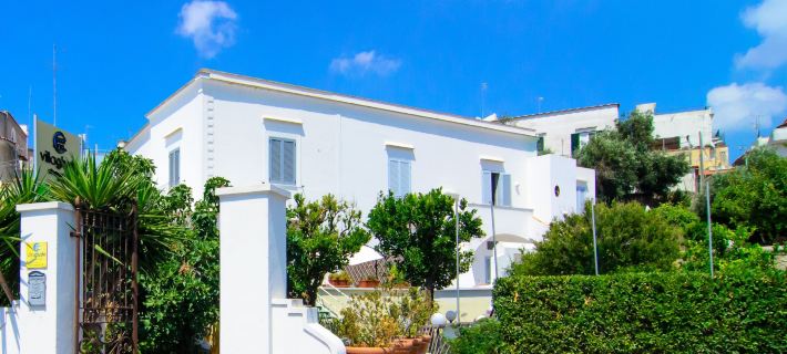 Villa Giusto Hotels in Neapel