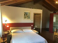 Agriturismo Il Pettirosso Hotels near Duomo Di Santa Maria Maggiore