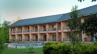 克雷斯塔美音花園旅館 - 游泳池