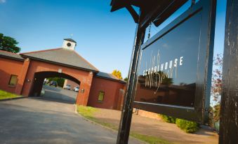 The Old Schoolhouse Inn