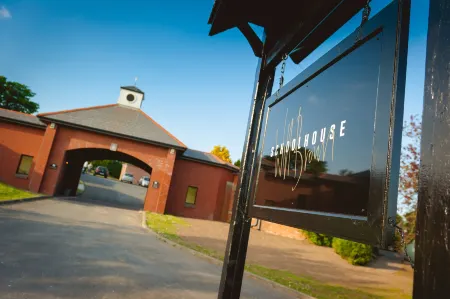 The Old Schoolhouse Inn