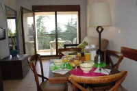 Uzes Appart Hotel Résidence le Mas des Oliviers